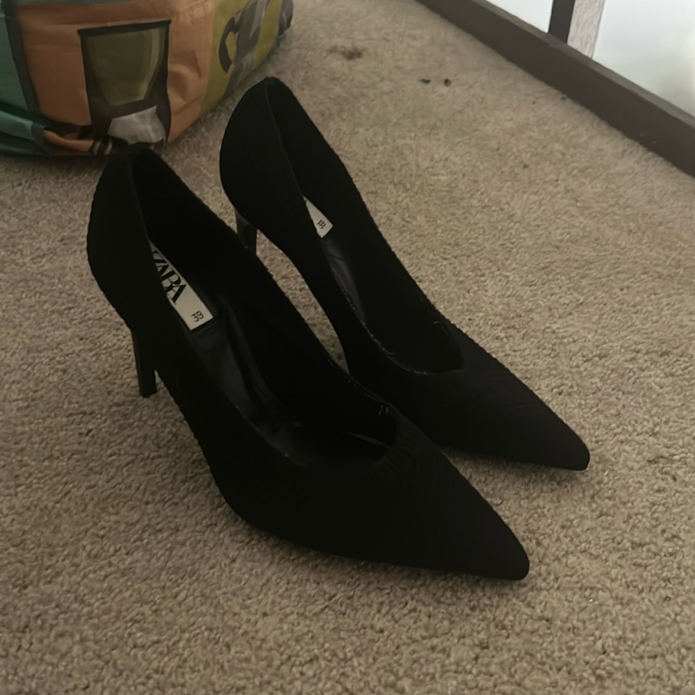 Zara Knit Heels